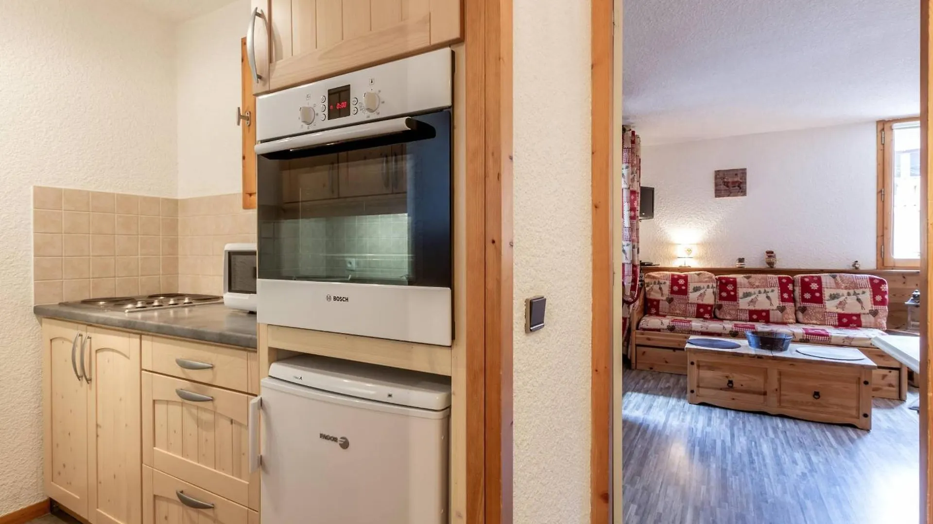 Dans Le Centre De Valmorel, Appartement 2 Pieces Renove Pour 5 Personnes, A 20M Des Commerces Et Telesiege. - Fr-1-356-382 Apartment