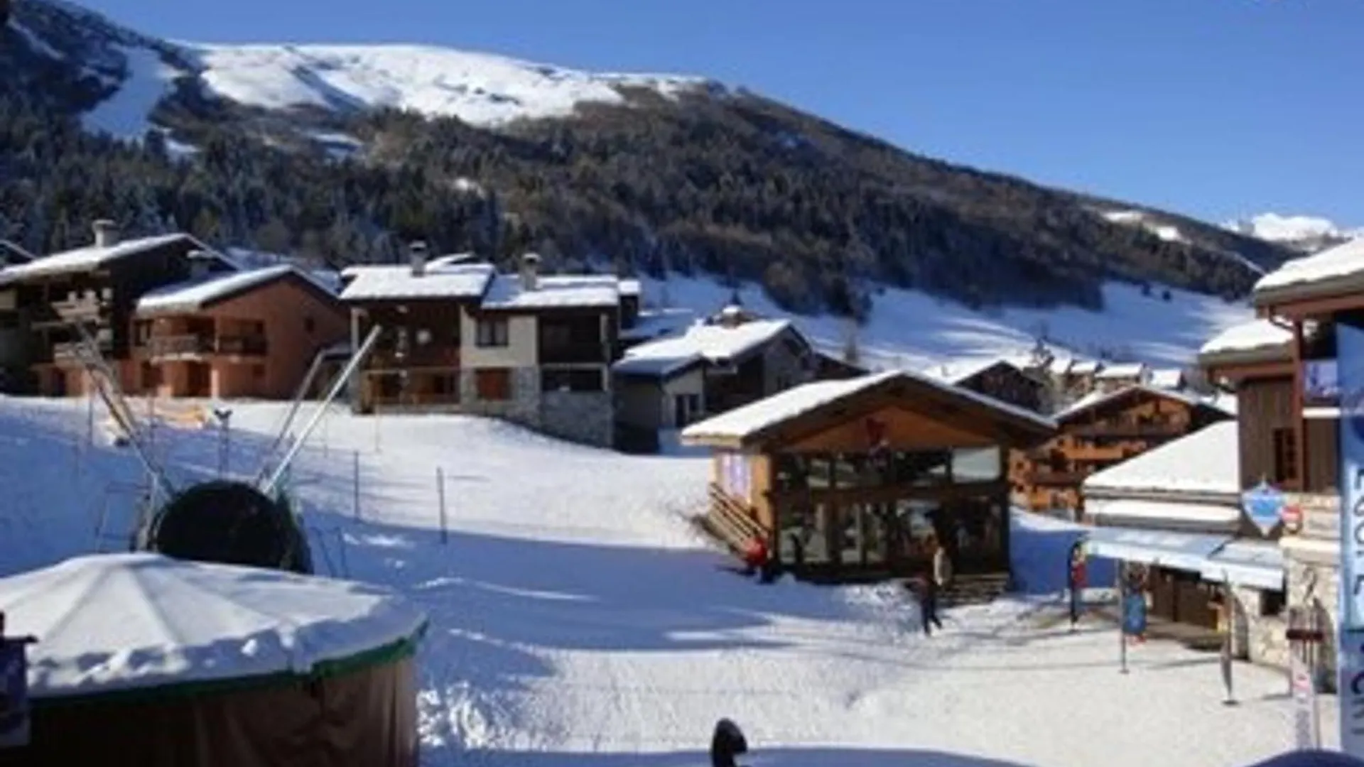 Dans Le Centre De Valmorel, Appartement 2 Pieces Renove Pour 5 Personnes, A 20M Des Commerces Et Telesiege. - Fr-1-356-382 Apartment Valmorel